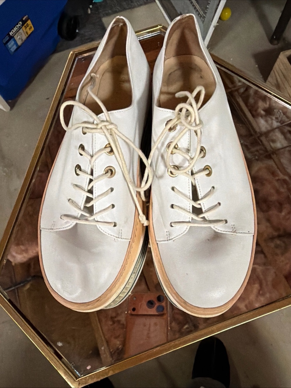 Stuart Weitzman white leather platform sneakers Sz 71/2.